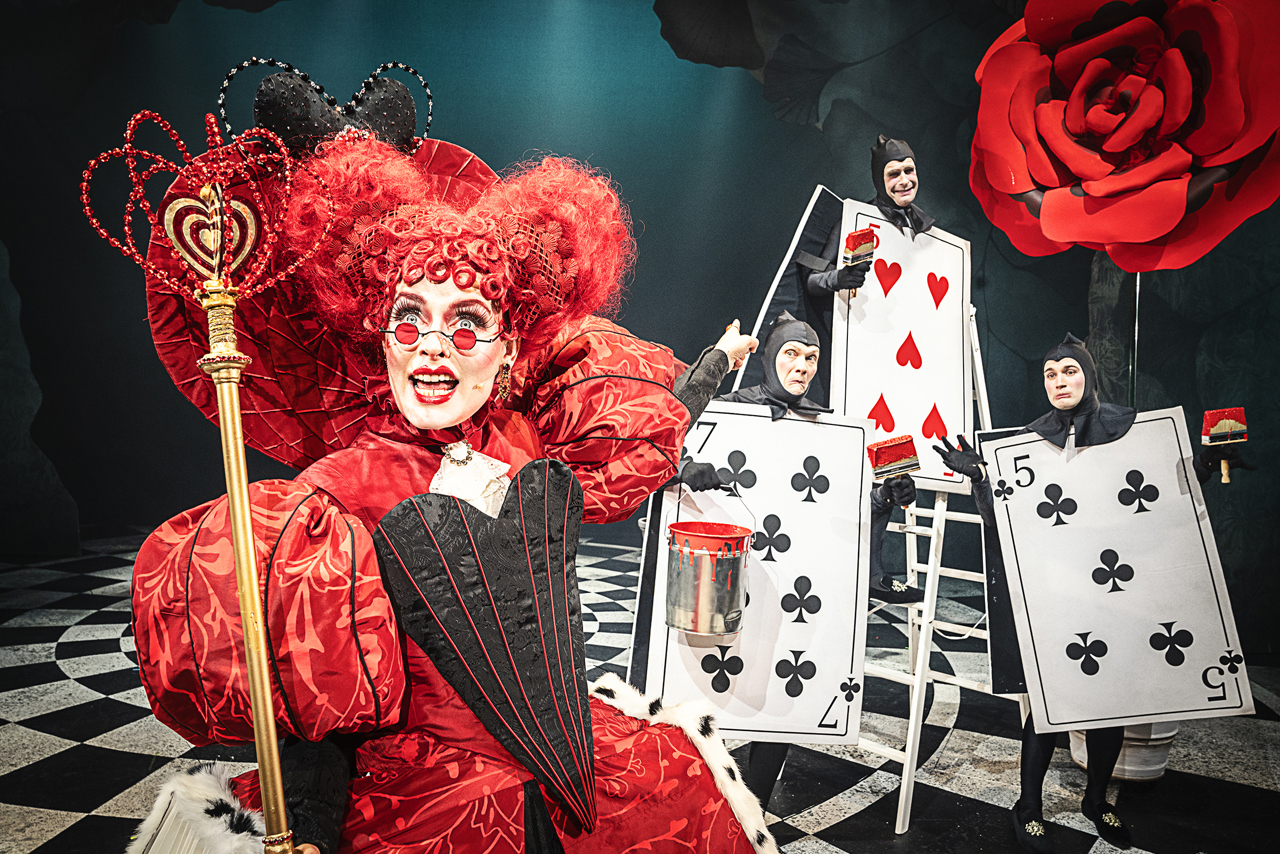 Alice i Eventyrland på Aarhus Teater 