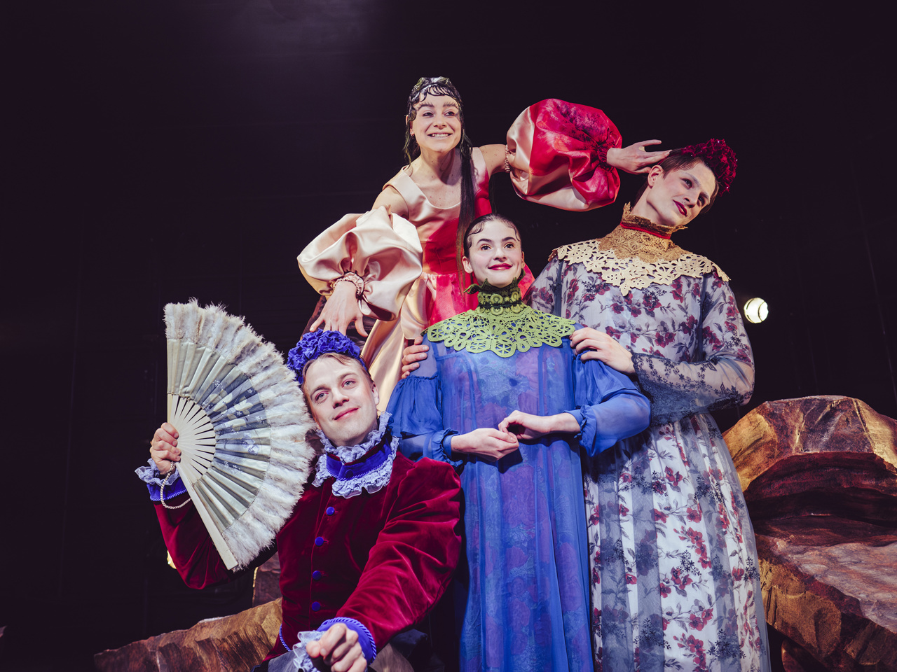 Øde Lagt. Aarhus Teater og Den danske scenekunstskole. Foto Rumle Skafte 